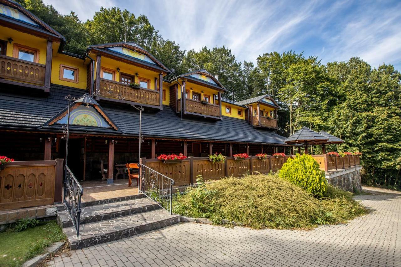 Koliba Expo Hotel Zelezna Luaran gambar